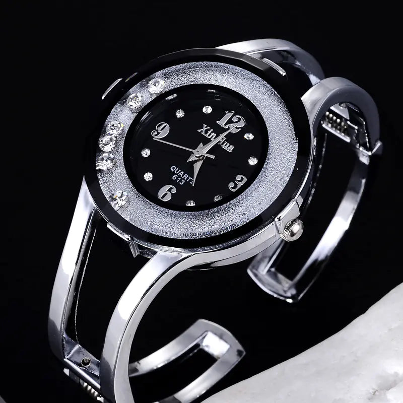 Elegant Sands Timepiece Bracelet